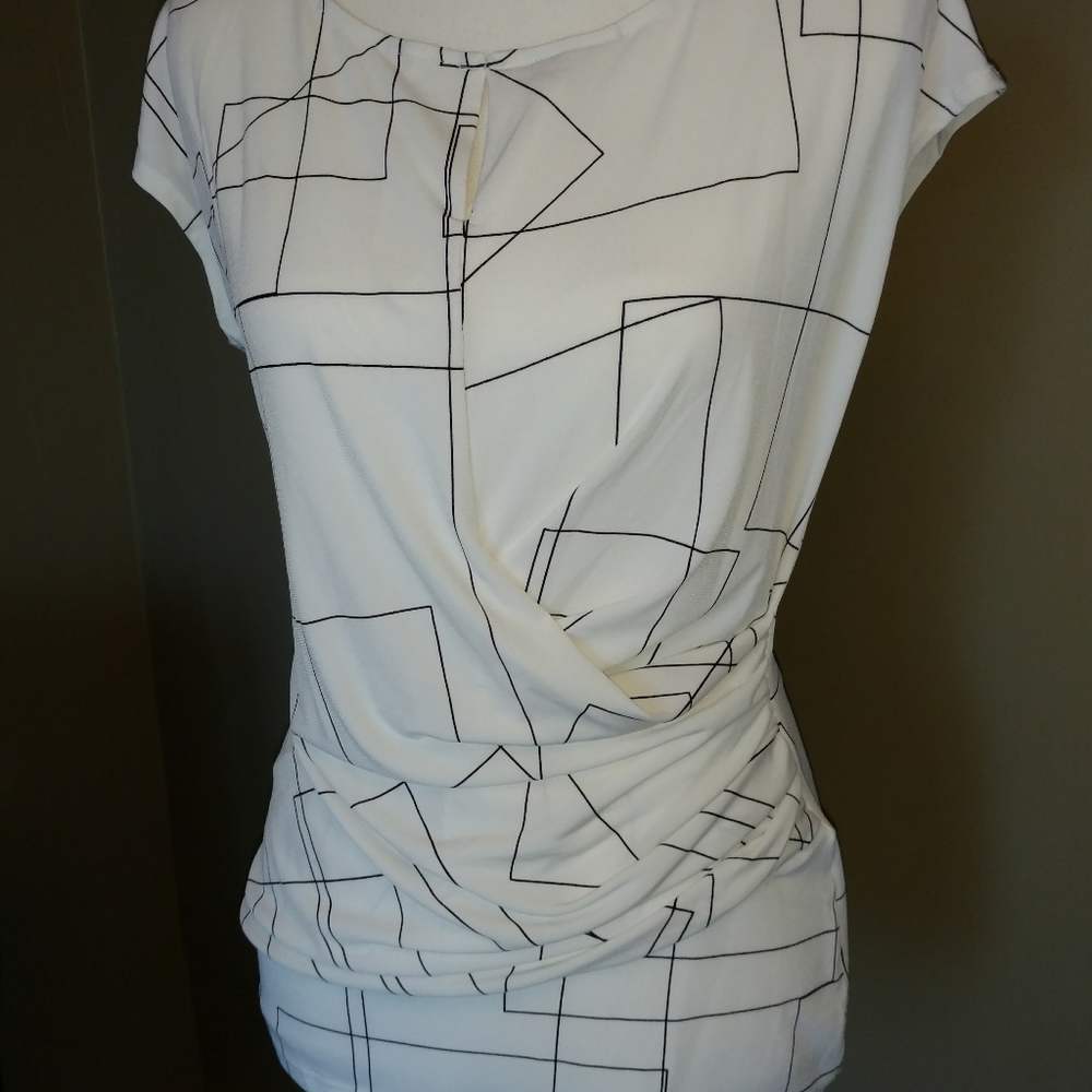 Top - Picture 2 of 2